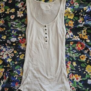 Sleeveless Button-Front Henley Tank Top Vintage Bella Swan